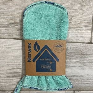 Norwex Dusting Mitt